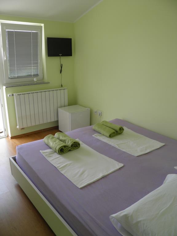 Guesthouse Prenocisca Sirec Птуй Стая снимка