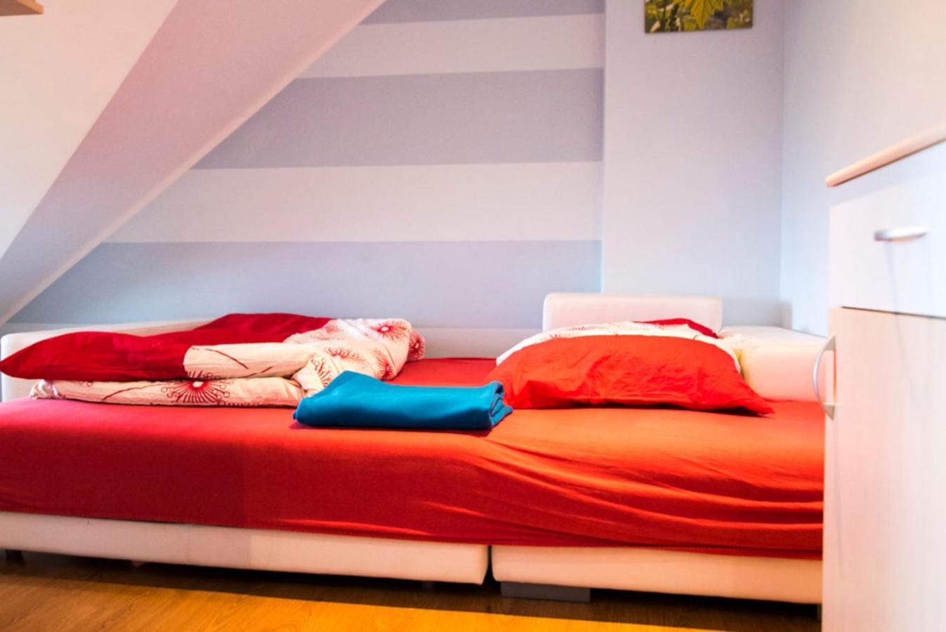 Guesthouse Prenocisca Sirec Птуй Екстериор снимка