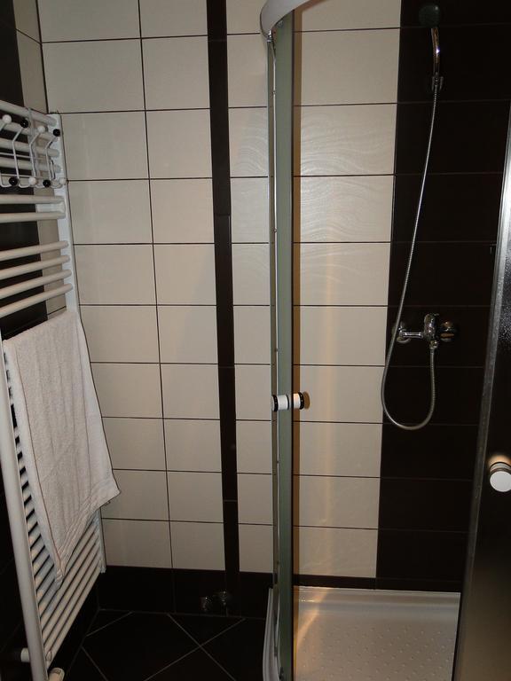 Guesthouse Prenocisca Sirec Птуй Екстериор снимка