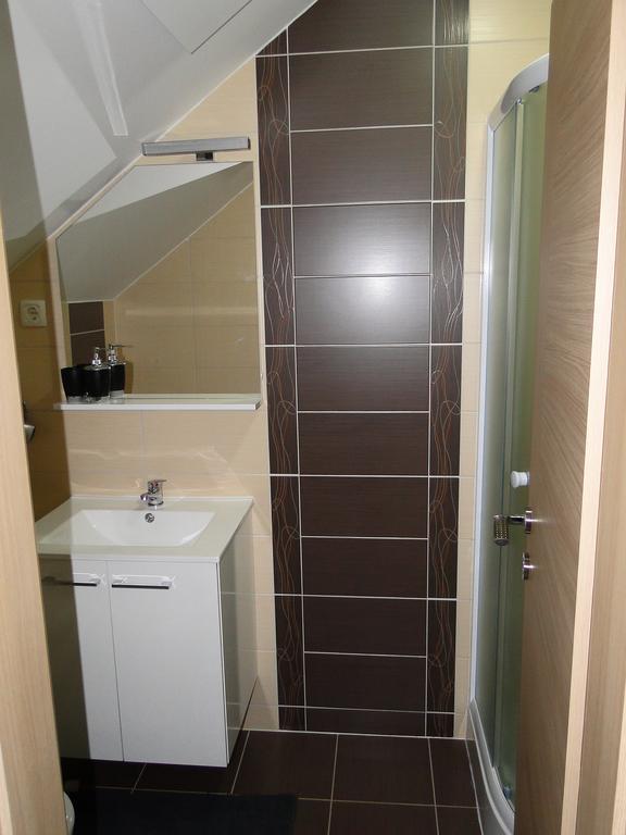 Guesthouse Prenocisca Sirec Птуй Екстериор снимка