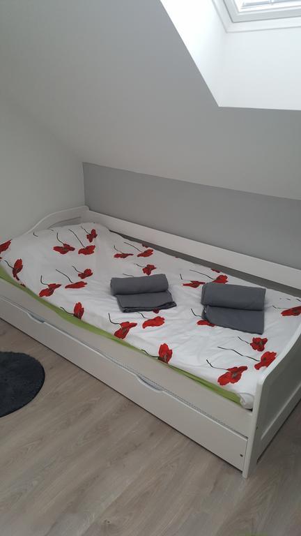 Guesthouse Prenocisca Sirec Птуй Екстериор снимка